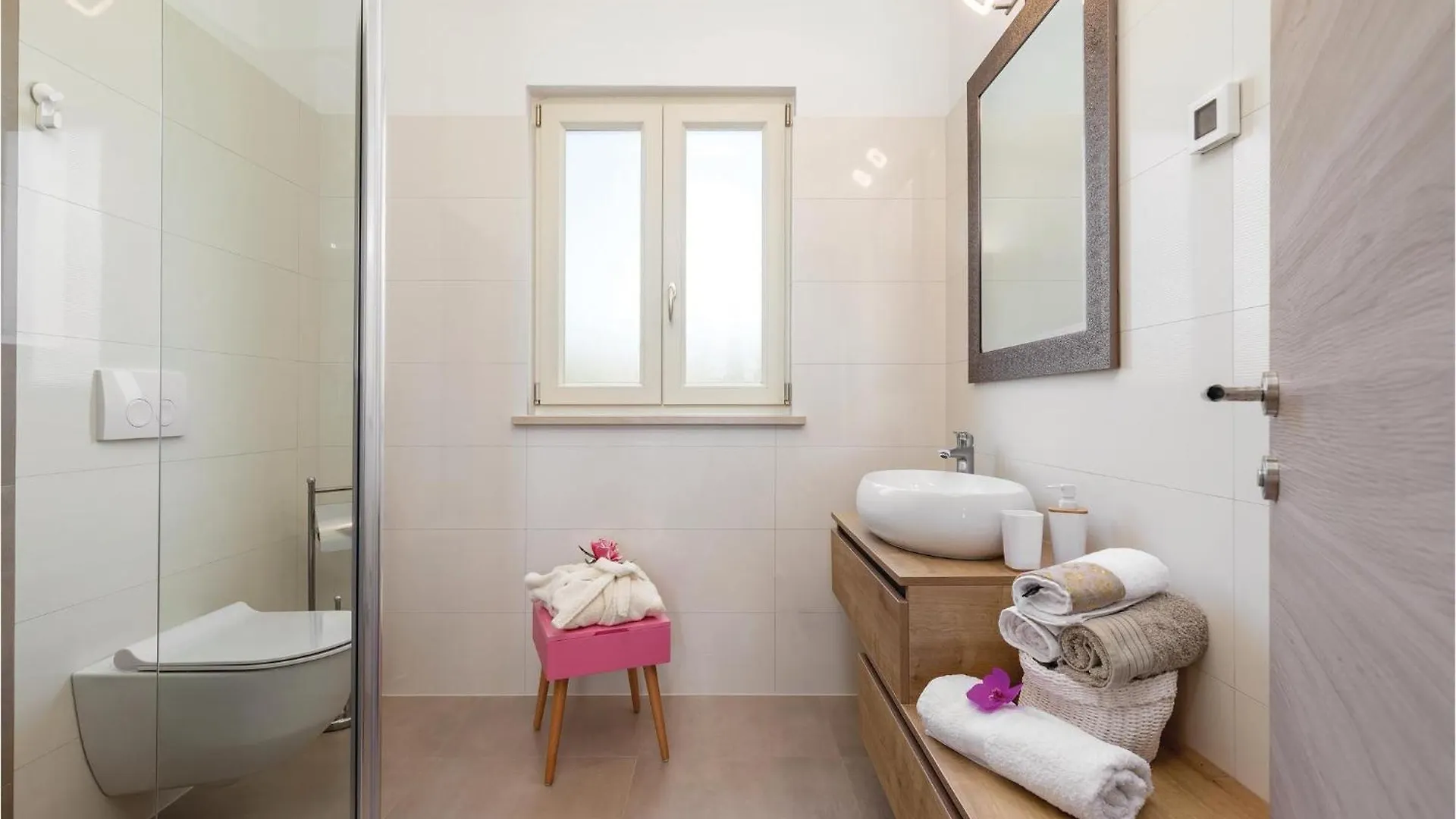 Amazing Home In Vodnjan With Sauna